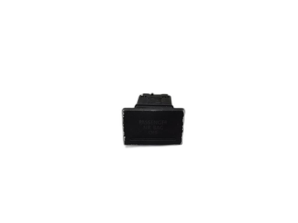 Buton airbag pasager Volkswagen Touareg (7LA) 2.5 TDI 2006 BAC OEM 7L6919235A