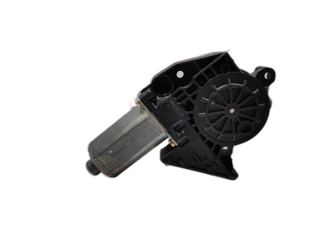 Motoras macara dreapta fata Audi A8 D3 2006 ASB OEM 0130821764