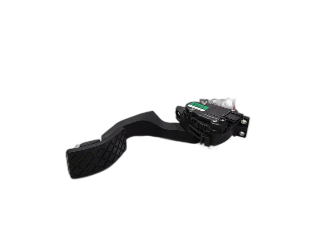 Pedala acceleratie Audi A8 D3 2006 ASB 4E1723523E OEM 4E1723523E