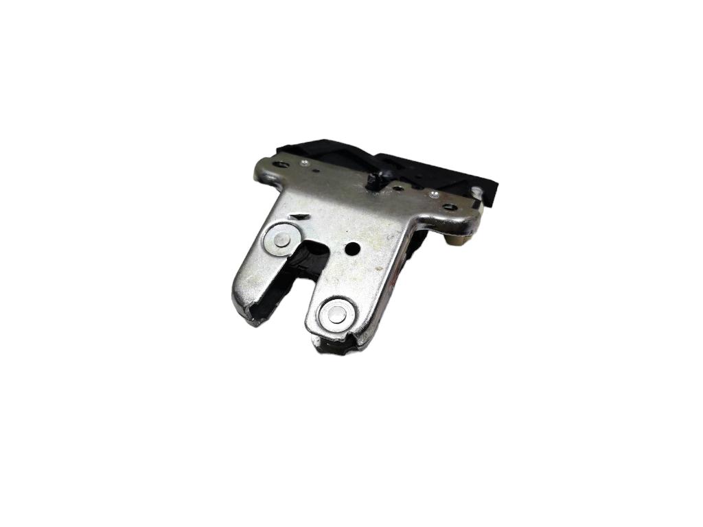 Broasca haion Audi A5 facelift (2012-2016) 4F5827505D OEM 4F5827505D