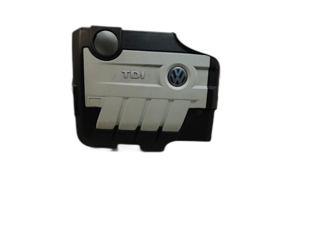 Capac ornament motor 03L103925 Volkswagen Passat (3C5) Combi 2009 2.0 TDI OEM 03L103925