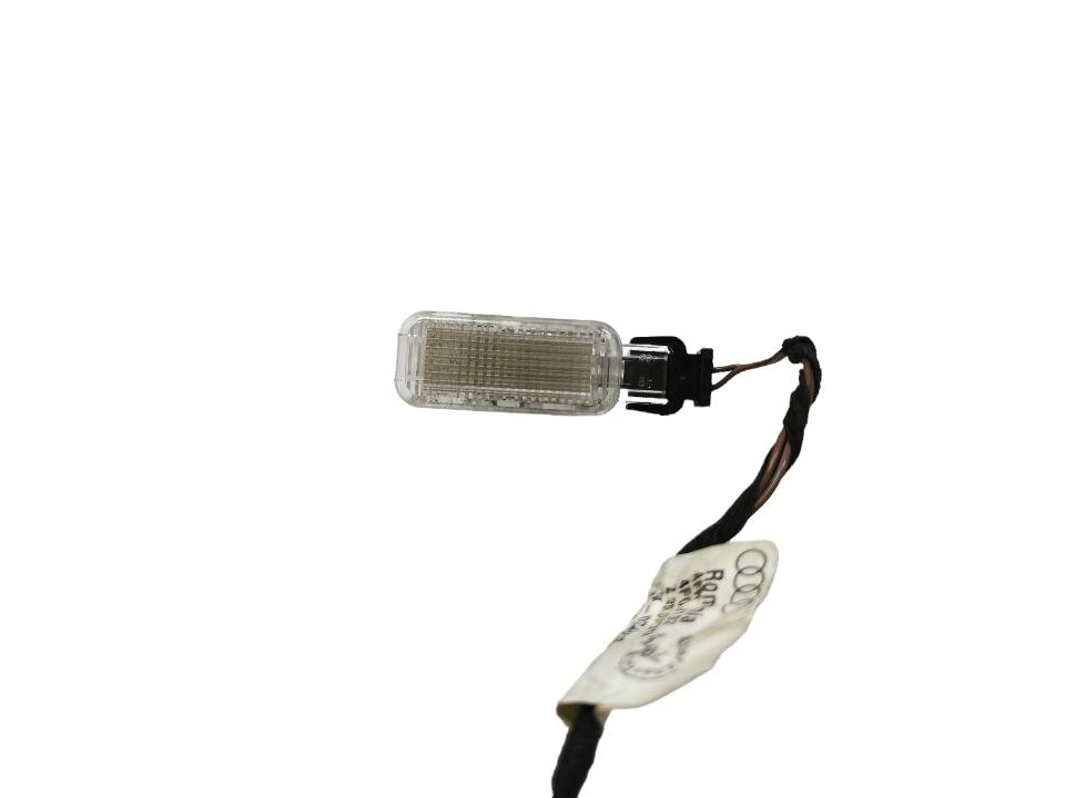 Lampa torpedou Audi A6 C6 (4F2) Sedan 2006 2.7 TDI OEM 4F0971679