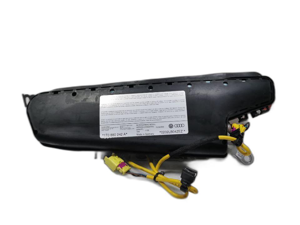 Airbag scaun dreapta ​​Audi A3 (8P1) Coupe 2003 2.0 FSI OEM 1T0880242A