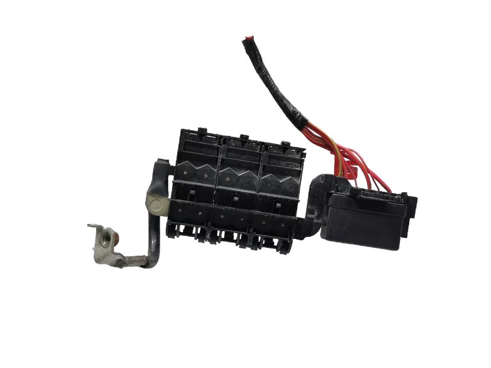 Tablou sigurante borna minus baterie ​Skoda Roomster Praktik (5J7) 2008 1.4 TDI SKODA ROOMSTER Praktik (5J) [ 2007 - 2015 ] OEM 5J0937548