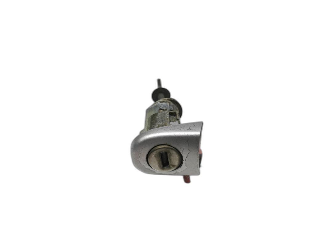Butuc usa stanga fata Seat Leon (1M1) Hatchback 2001 1.6 16v AUS SEAT LEON (1M1) [ 1999 - 2006 ] OEM 1E0837223
