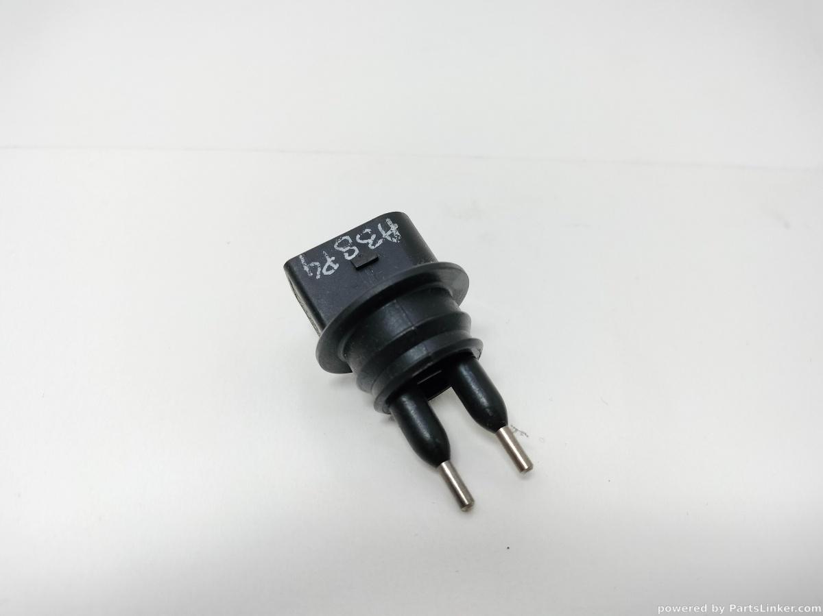 Senzor nivel lichid parbriz Volkswagen Passat B6 2.0 BMP 2006 7M0919376 OEM 7M0919376