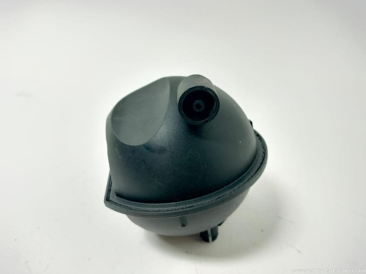 Rezervor vacuum Audi A3 8P 1.9 TDI 7M0129808 OEM 7M0129808