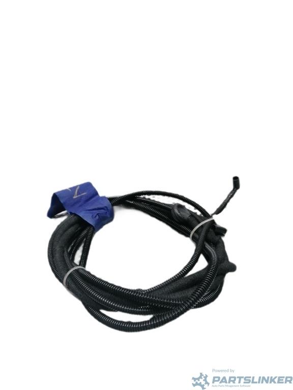 Instalatie duze incalzite capota Audi A4 B6 (8E) 2002 2003 AWX OEM 8D0971841D