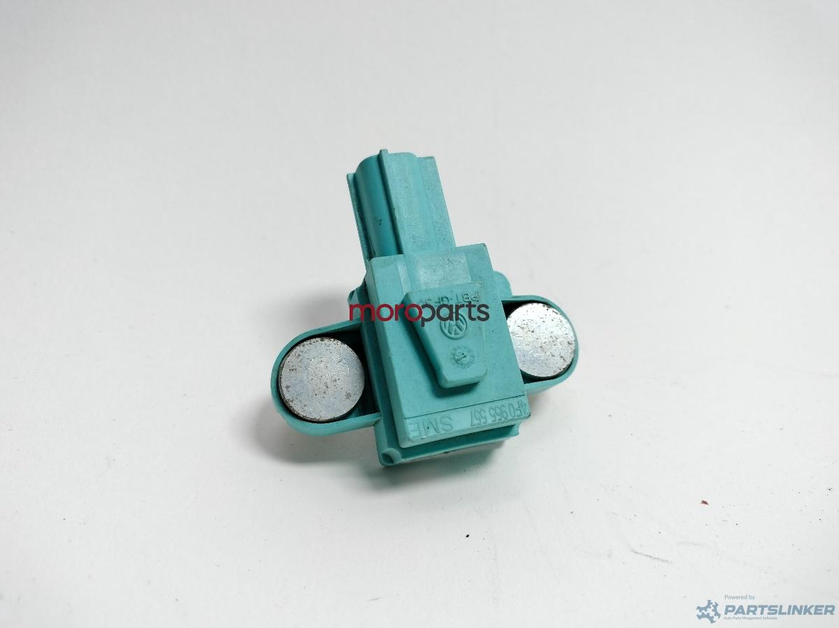 Senzor impact Audi A6 C6 (4F2) Sedan 2006 2.7 TDI OEM 4F0955557