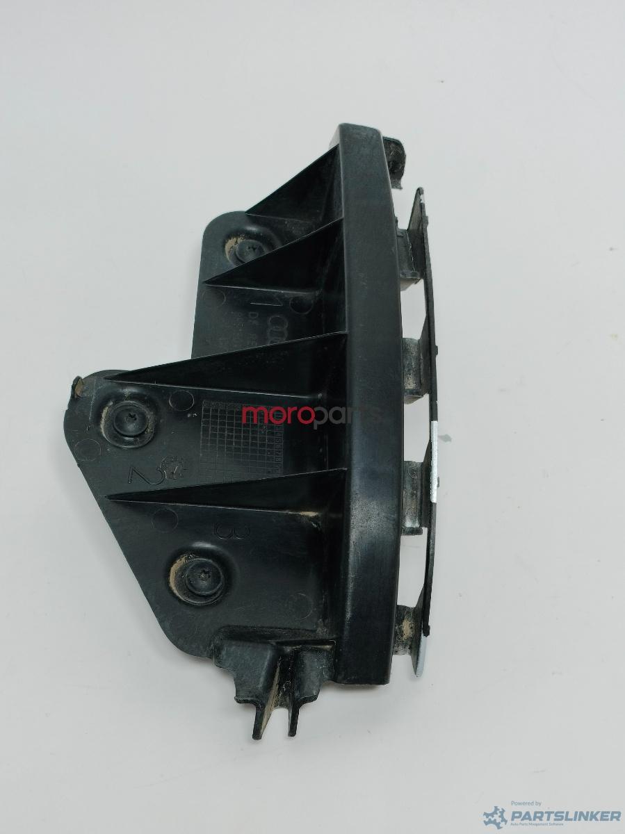 Suport bara dreapta spate AUDI A3 II (8P1) [ 2003 - 2013 ] 1.6 (BGU, BSE, BSF) 75KW|102HP VAG OEM 8P3807394