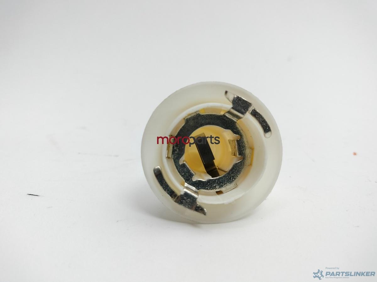 Soclu semnalizare far VOLKSWAGEN GOLF IV (1J1) [ 1997 - 2007 ] VAG OEM PY21W