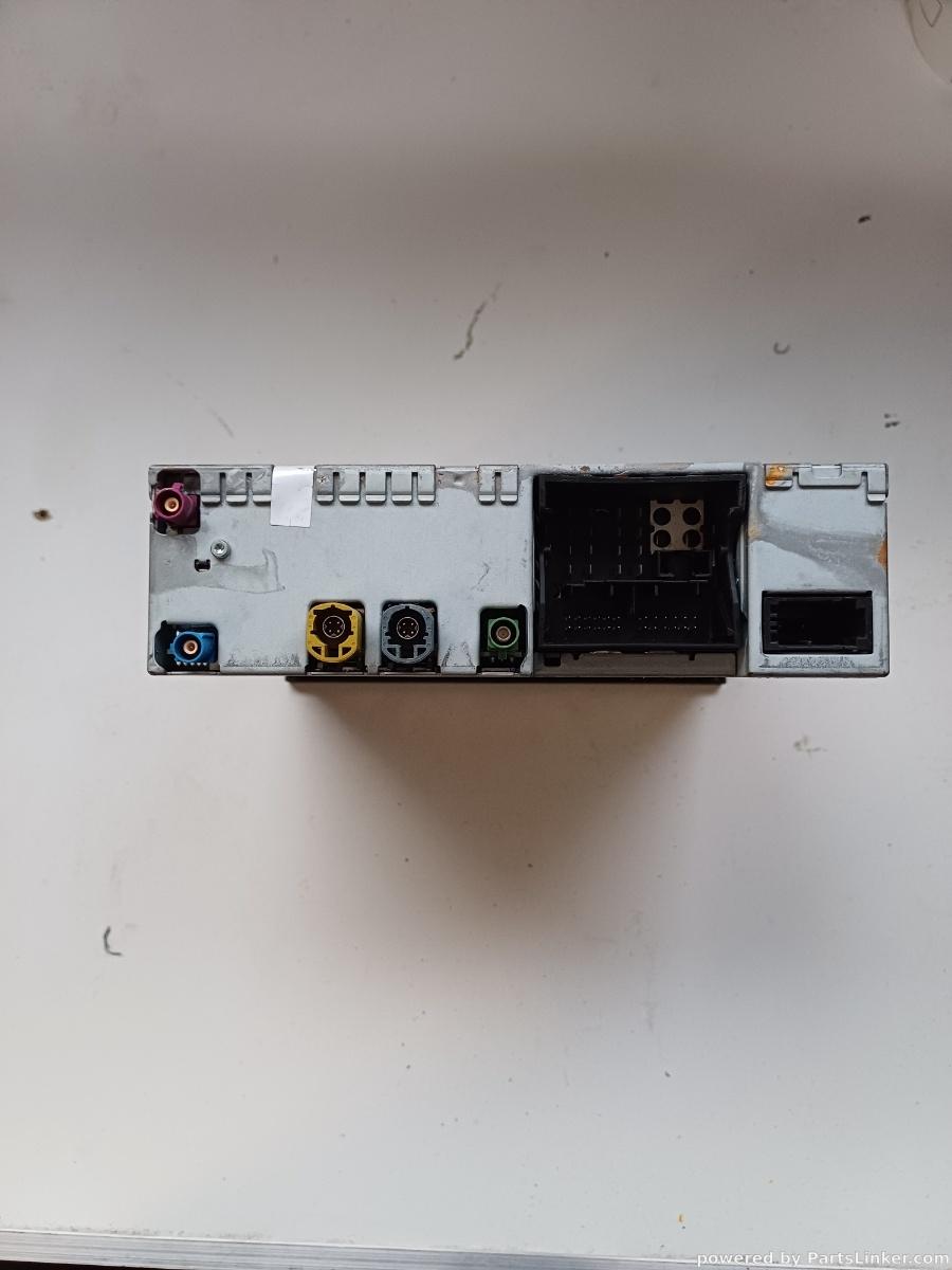 Interfata audio AUDI A8 III (4H2, 4H8, 4HC, 4HL) [ 2009 - 2018 ] OEM 4H0035670C – foto 2