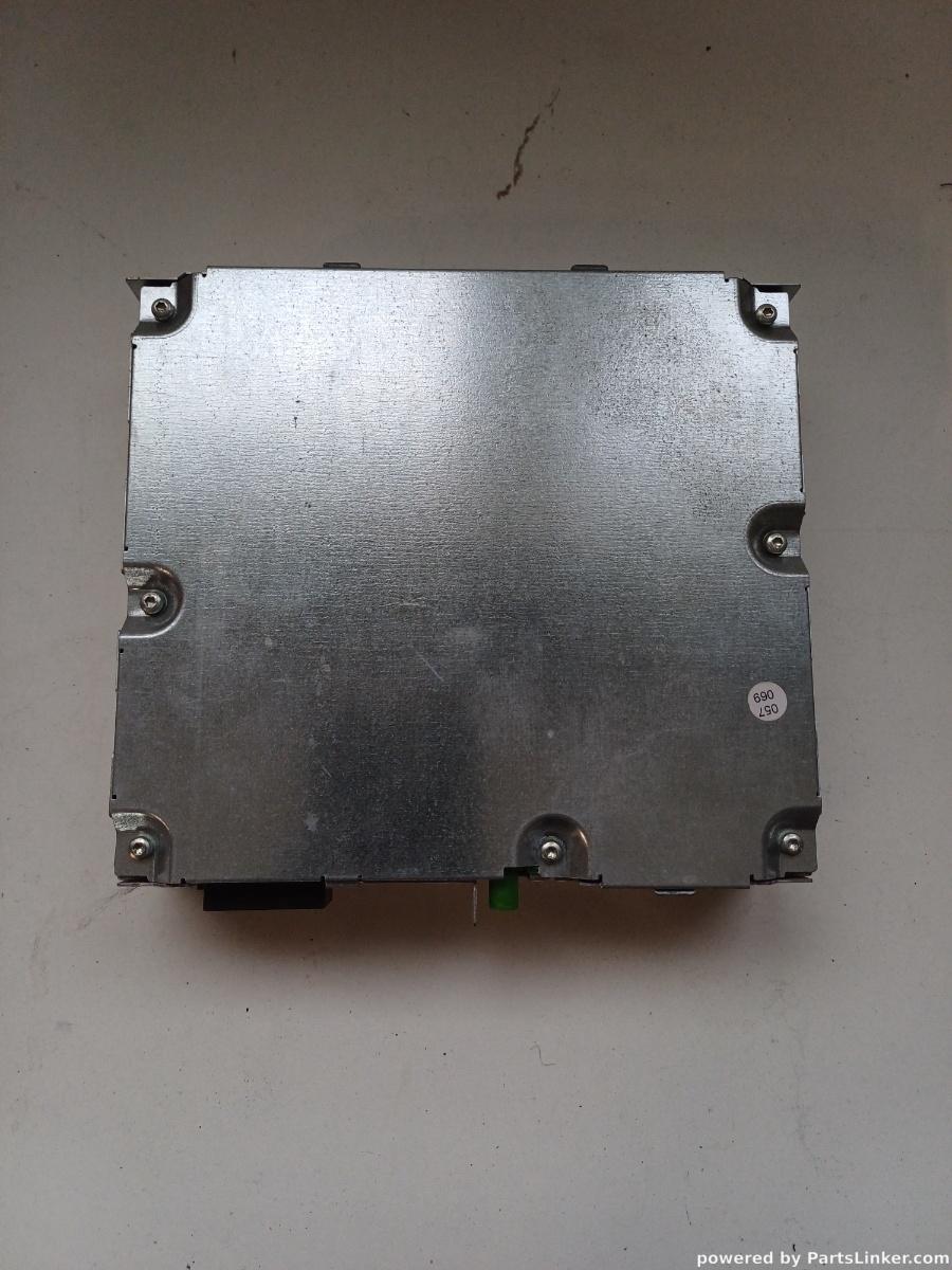 TV tuner auto AUDI A8 III (4H2, 4H8, 4HC, 4HL) [ 2009 - 2018 ] OEM 4F0919129D