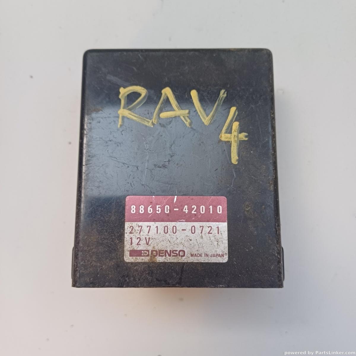 Modul control aeroterma  TOYOTA RAV 4 I (_A1_) [ 1994 - 2000 ] OEM 8865042010
