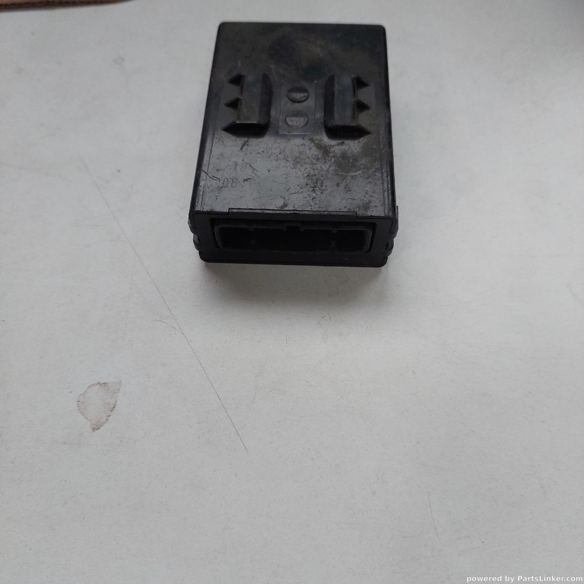 Modul control TOYOTA YARIS (_P9_) [ 2005 - > ] OEM 2772000580