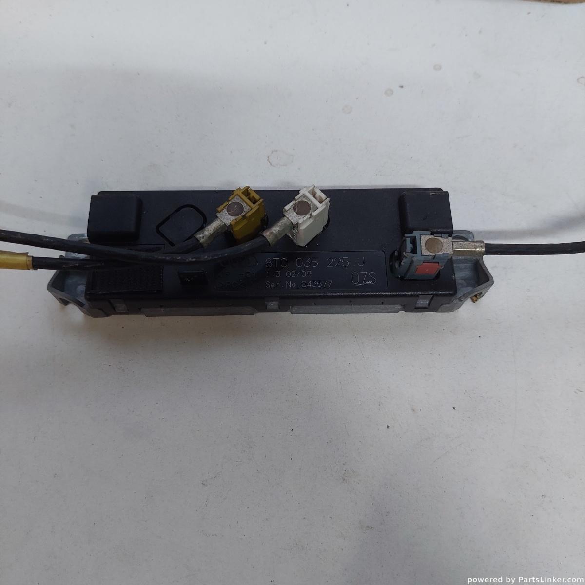 Amplificator Antena  AUDI A5/S5 Sportback (8TA) [ 2009 - 2017 ] OEM 8t0035225j