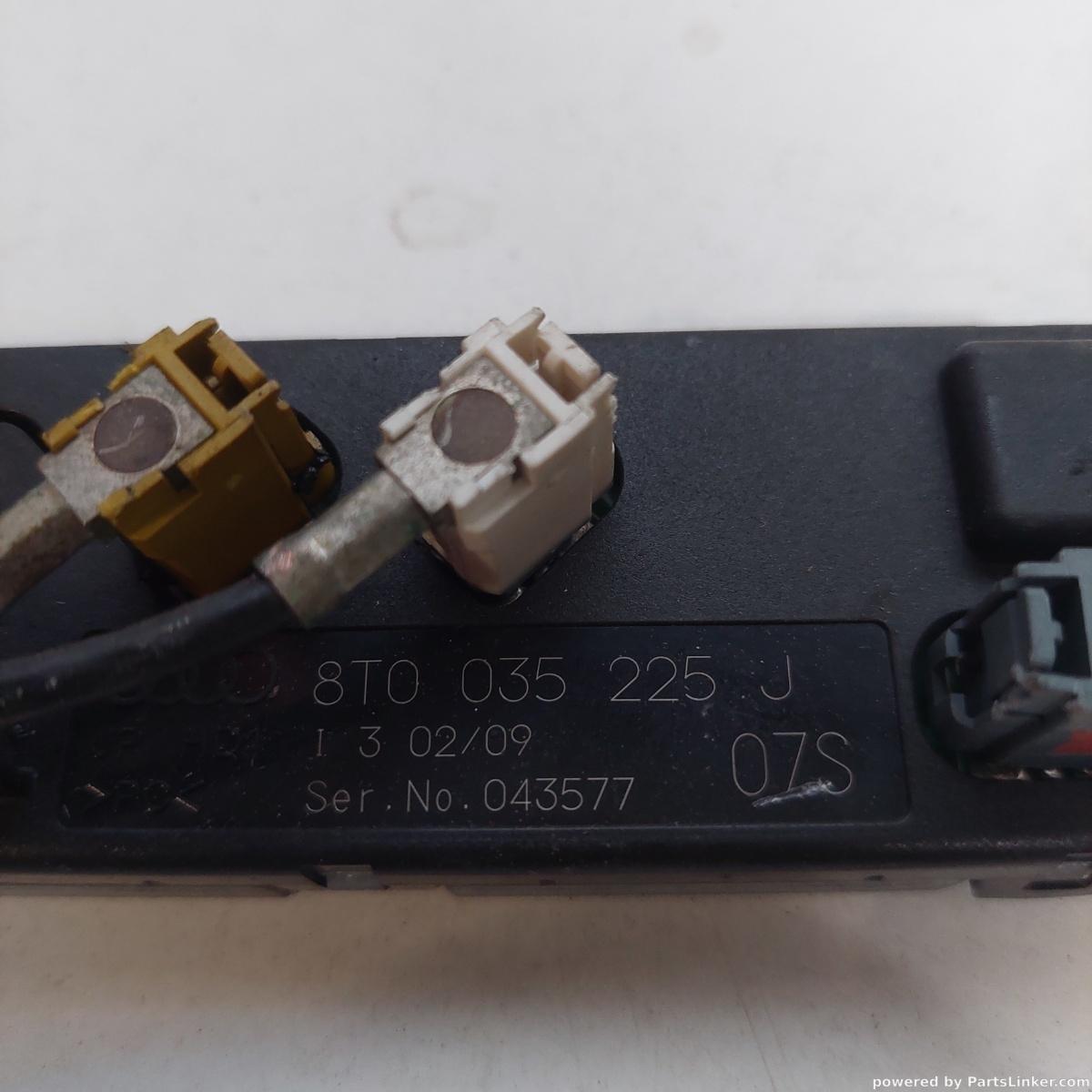 Amplificator Antena  AUDI A5/S5 Sportback (8TA) [ 2009 - 2017 ] OEM 8t0035225j – foto 2
