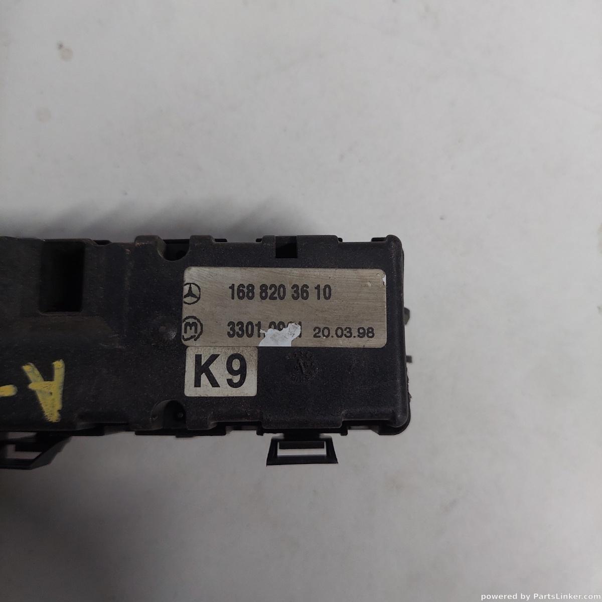 Alte piese ale panoului de bord MERCEDES-BENZ A-CLASS W168 1997 - 2005 1688203610 – foto 2