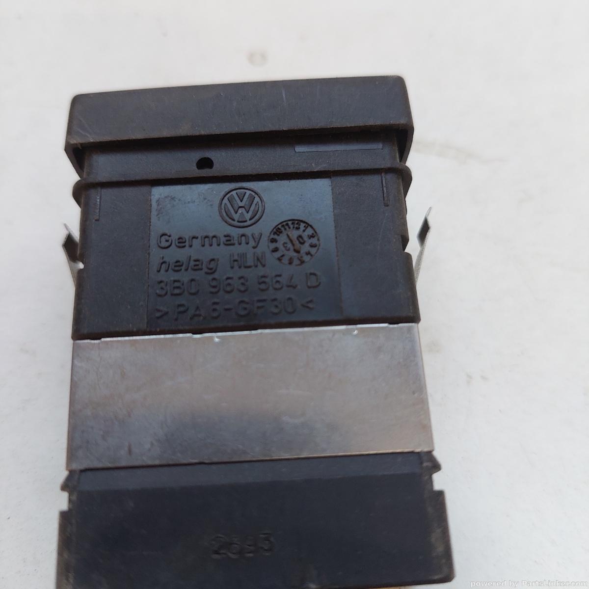 Comutator incalzire scaun VOLKSWAGEN PASSAT 3C2 2005 - 2010 3b0963564d – foto 2