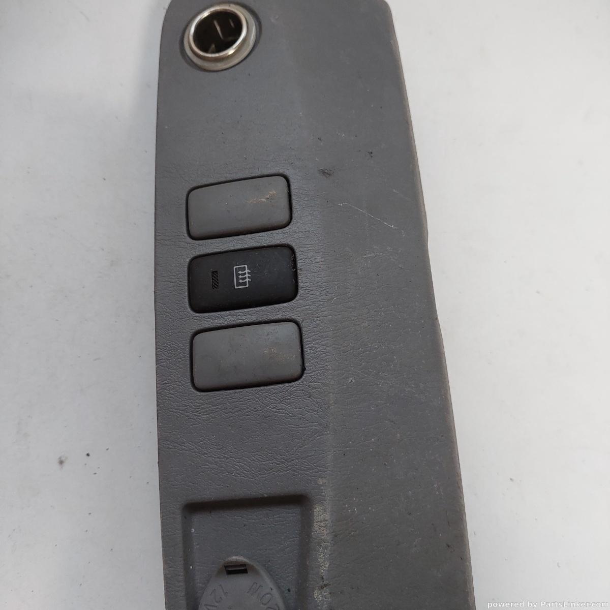 Consola centrala TOYOTA HILUX VII Pickup (_N1_, _N2_, _N3_) [ 2004 - > ] OEM 554490k010