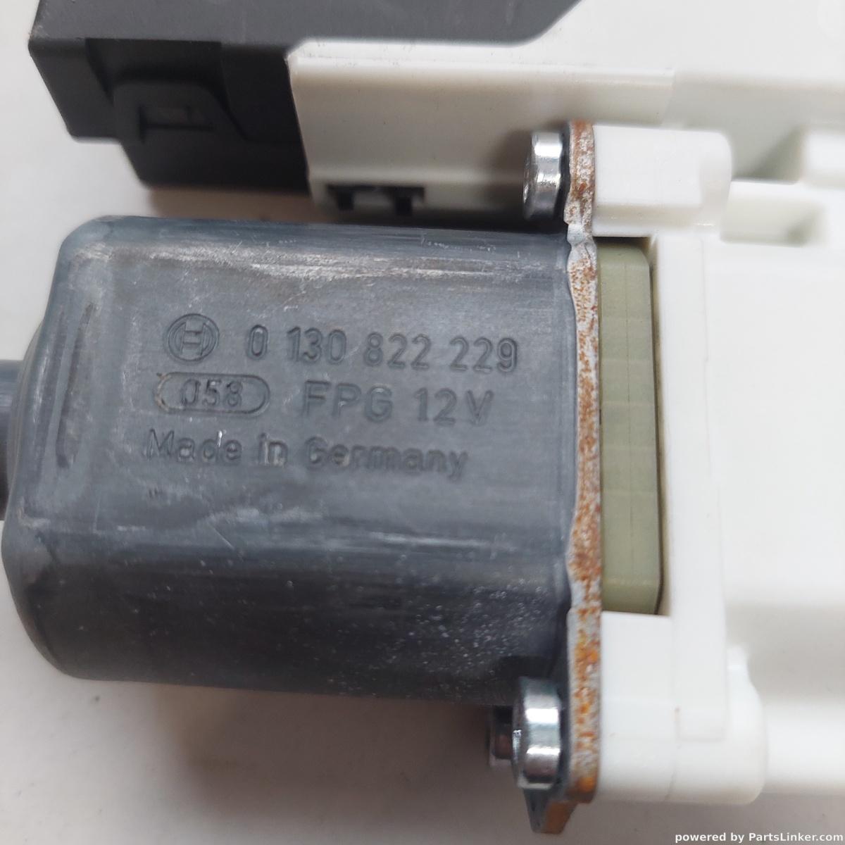 Motoras macara geam dreapta fata VOLKSWAGEN GOLF V (1K1) [ 2003 - 2009 ] OEM 0130822229 – foto 2