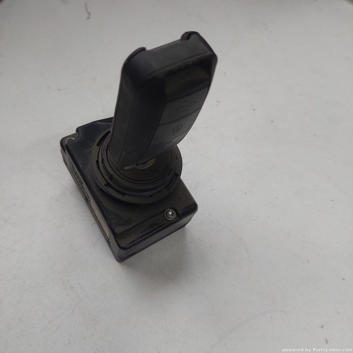 Contact cu cheie PORSCHE CAYENNE (92A) [ 2010 - > ] OEM 3d0905865c