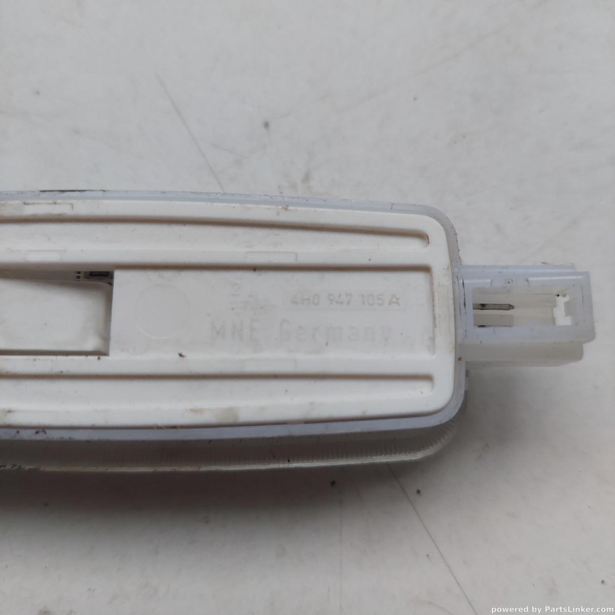Plafoniera lampa  AUDI A6/S6 IV Saloon (4G2, C7, 4GC) [ 2010 - 2018 ] OEM 4h0947105a – foto 2