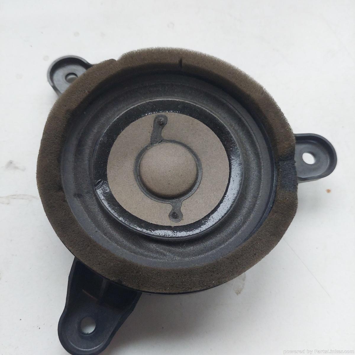 Boxa auto dreapta fata AUDI A8 III (4H2, 4H8, 4HC, 4HL) [ 2009 - 2018 ] OEM 4h0035397