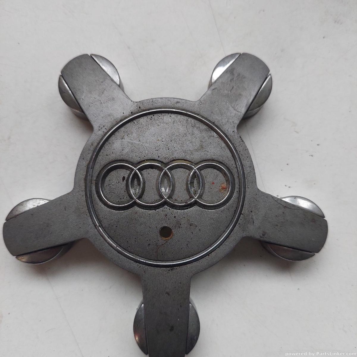 Capac roata  AUDI A8 III (4H2, 4H8, 4HC, 4HL) [ 2009 - 2018 ] OEM 4f0601165