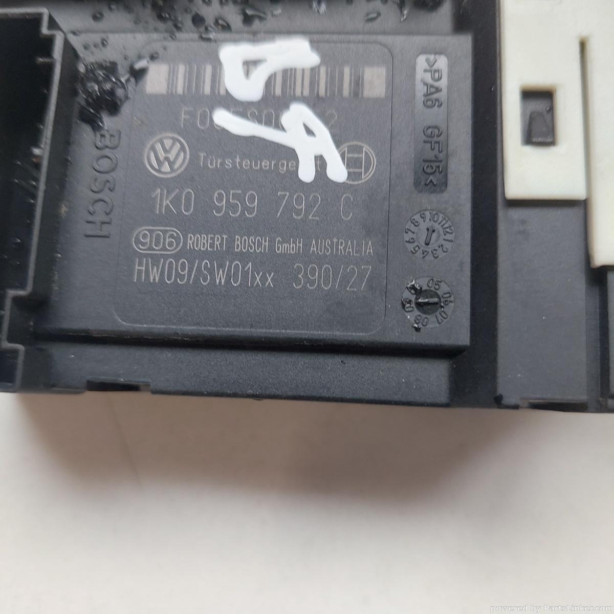 Motoras macara geam dreapta fata VOLKSWAGEN GOLF V (1K1) [ 2003 - 2009 ] OEM 1k0959792c – foto 2