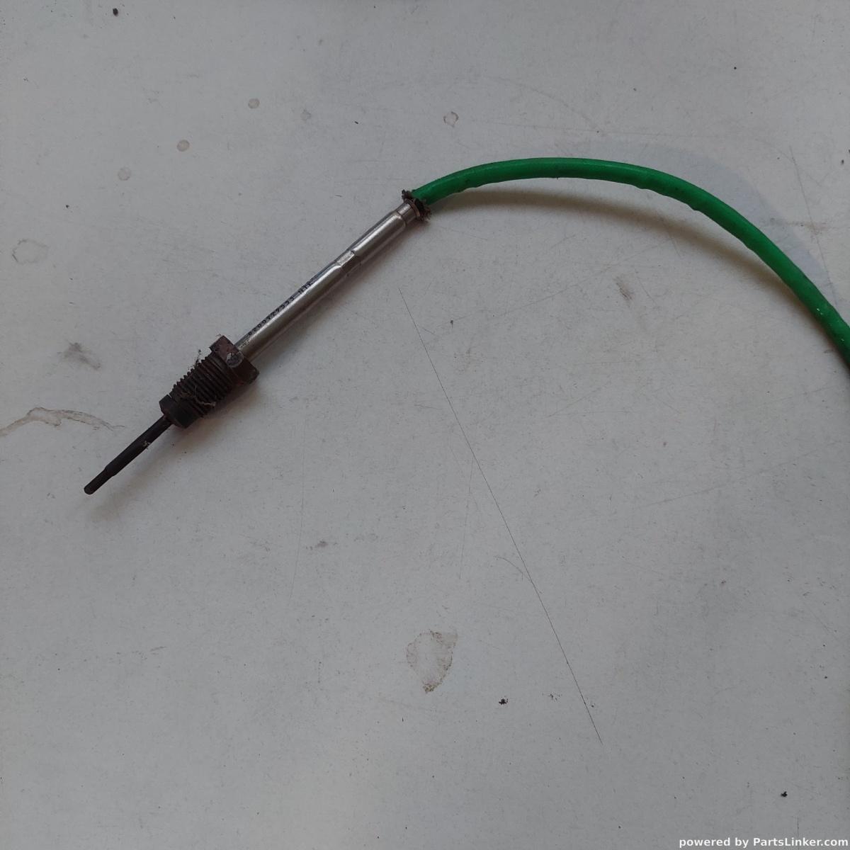 Sonda temperatura  RENAULT CLIO III (BR0/1, CR0/1) [ 2005 - > ], RENAULT MEGANE III Hatchback (BZ0_) [ 2008 - > ] OEM 820092953