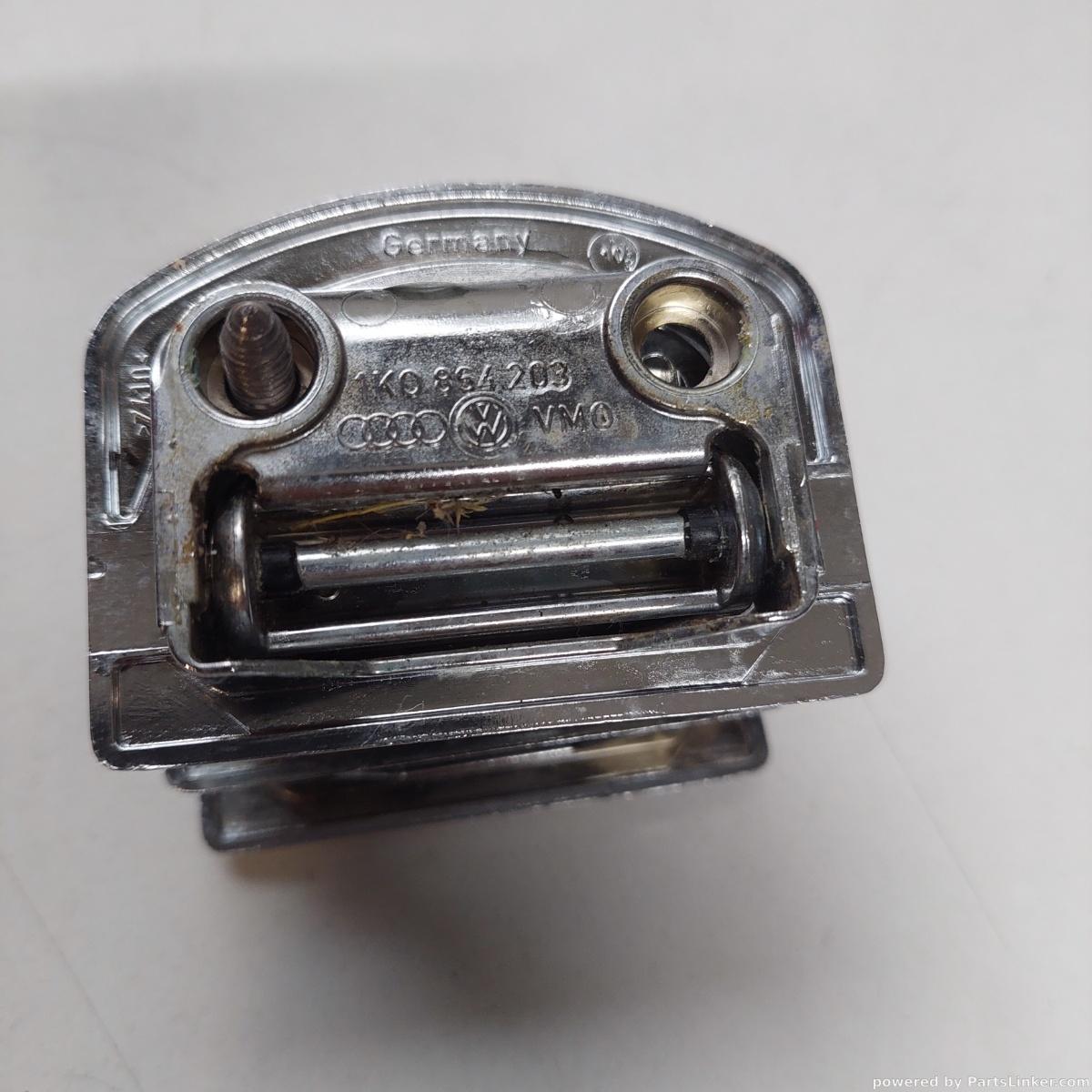 Maner portbagaj AUDI A5/S5 (8T3) [ 2007 - 2017 ] OEM 1k0864203