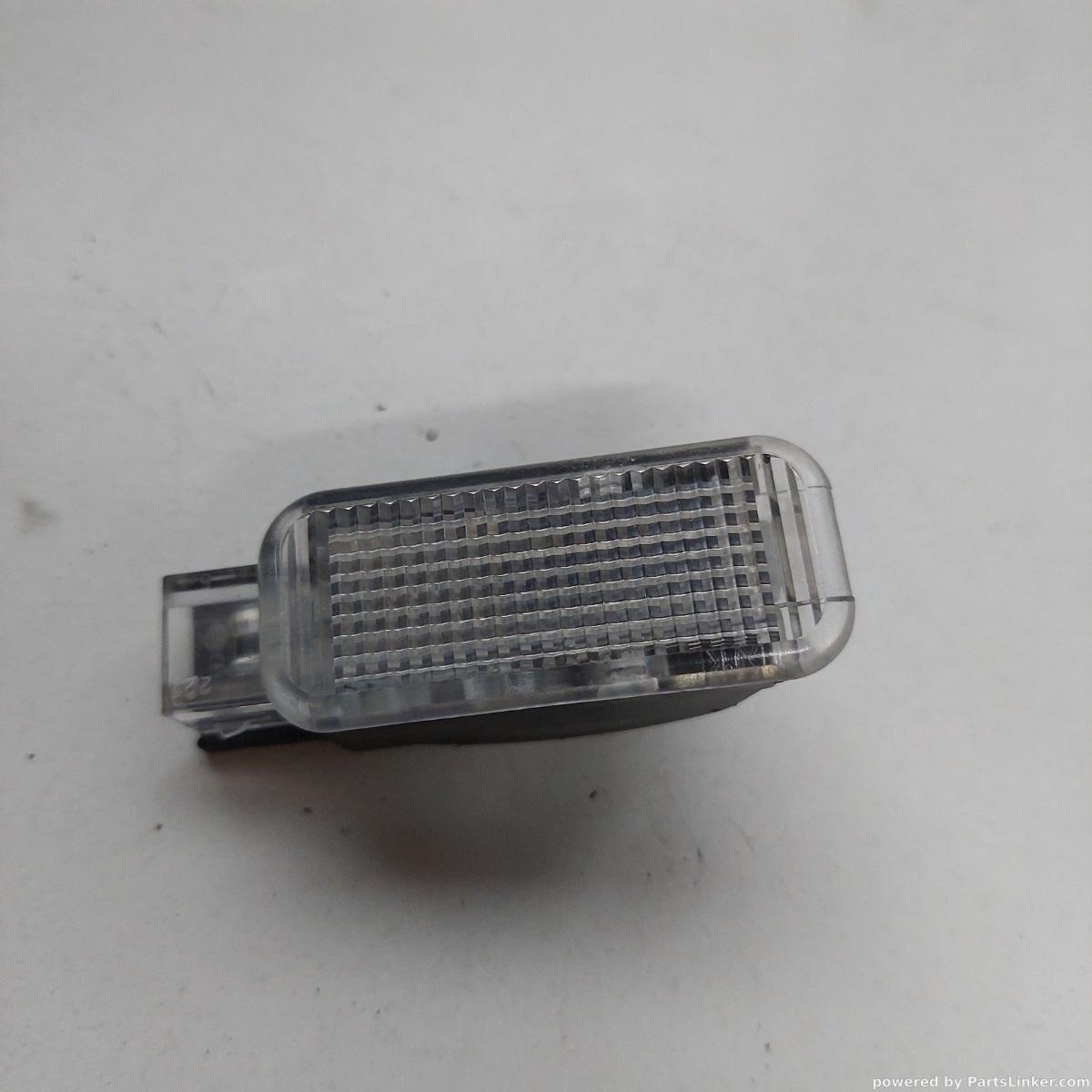 Lampa torpedou  AUDI A5/S5 (8T3) [ 2007 - 2017 ] OEM 4b094741a