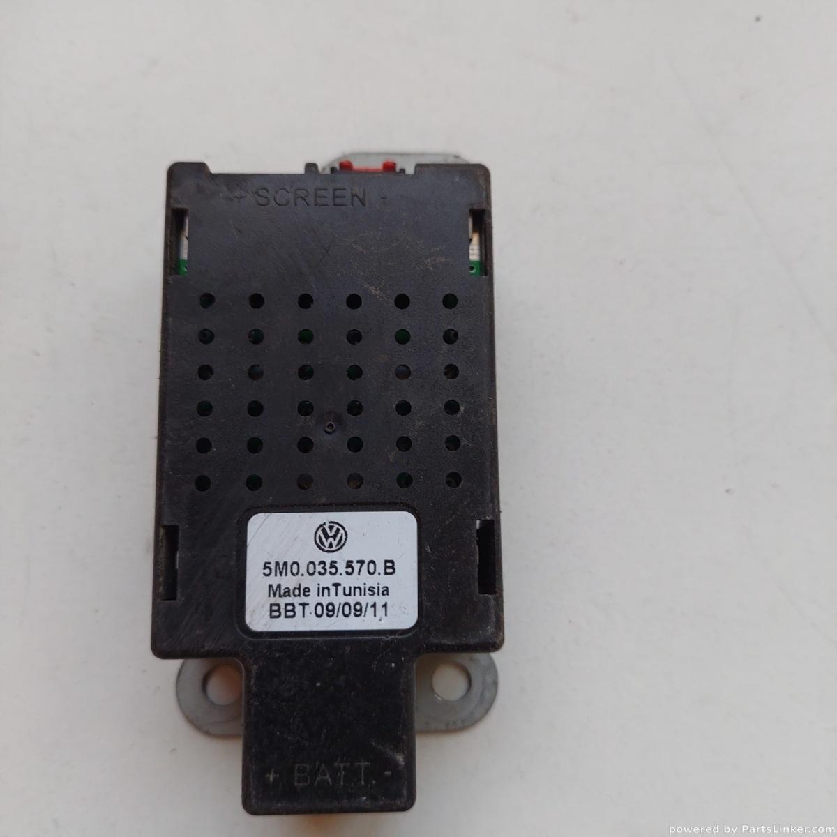 Amplificator antena  VOLKSWAGEN GOLF V (1K1) [ 2003 - 2009 ] OEM 5m0035570b