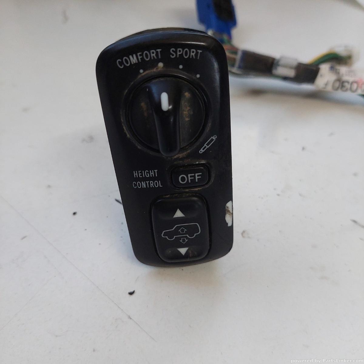Butoane TOYOTA LAND CRUISER 150 (TRJ15_, KDJ15_, GRJ15_, GDJ15_) [ 2009  OEM 822236003f