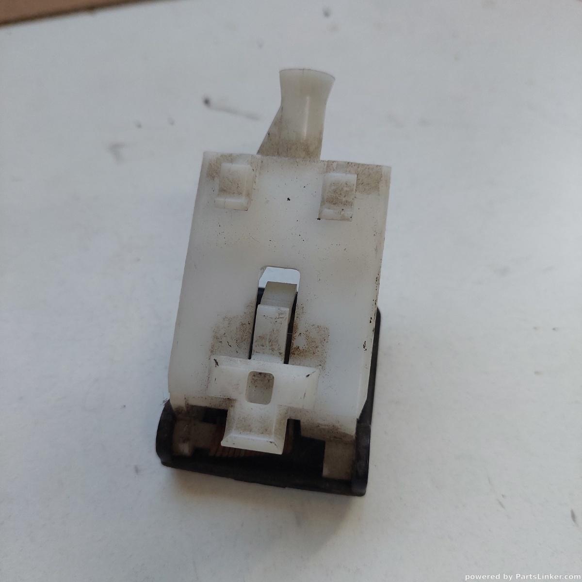Buton capota TOYOTA LAND CRUISER 150 (TRJ15_, KDJ15_, GRJ15_, GDJ15_) [ 2009  OEM 08838390 – foto 2