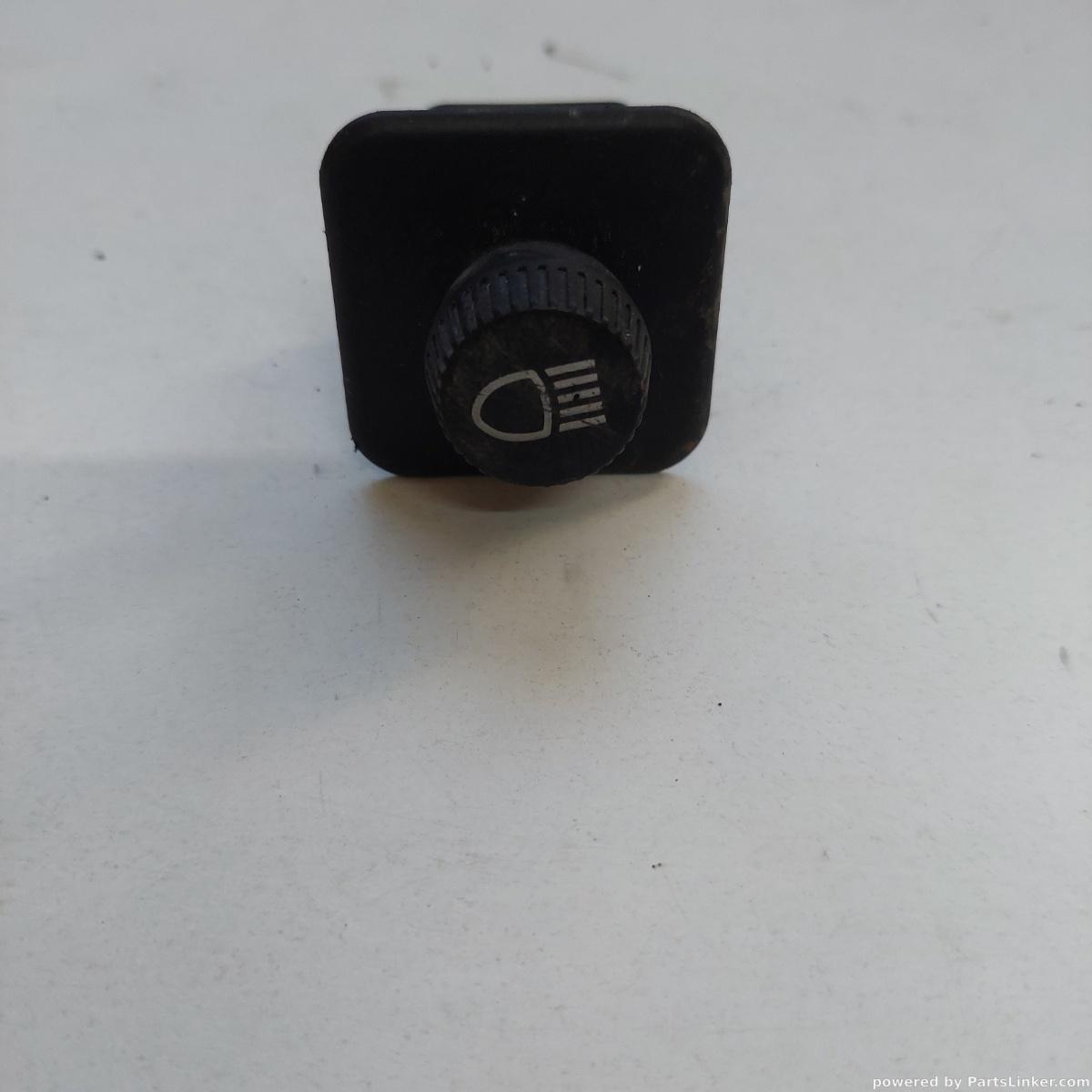 Buton faruri TOYOTA LAND CRUISER Pickup (_J7_) [ 1984 - > ] OEM 09876543