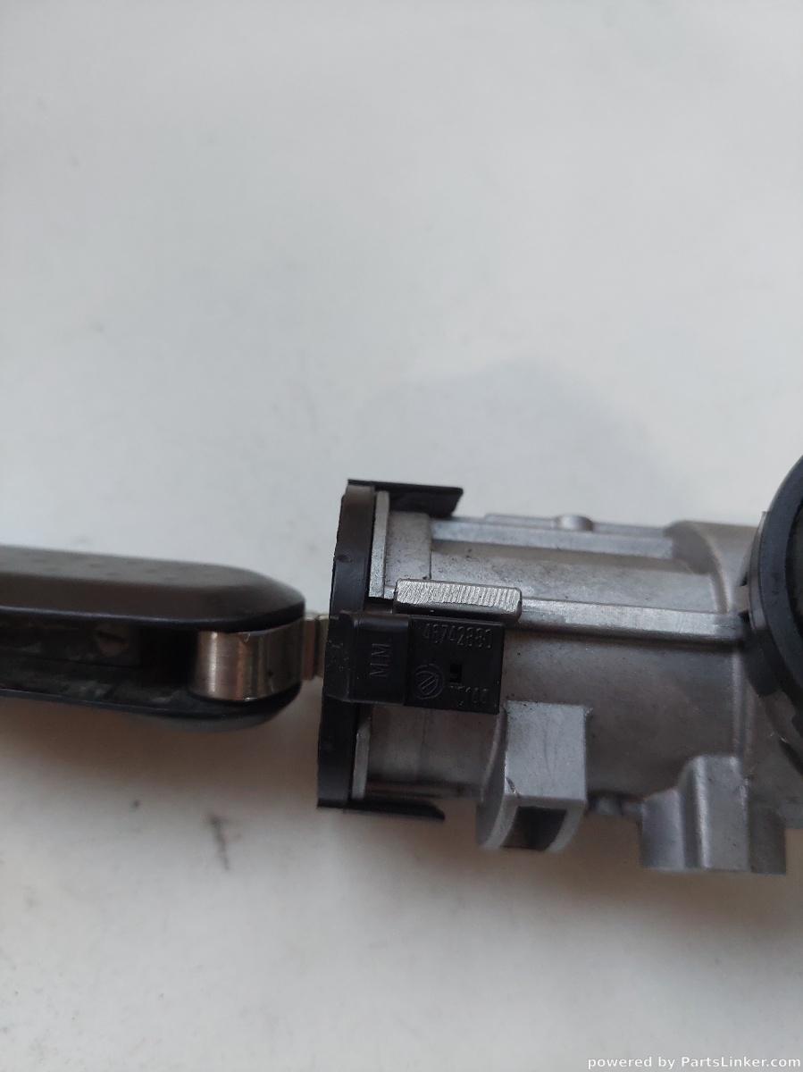 Contact cu cheie ALFA ROMEO GT (937_) [ 2003 - 2010 ] OEM 46742880 – foto 2