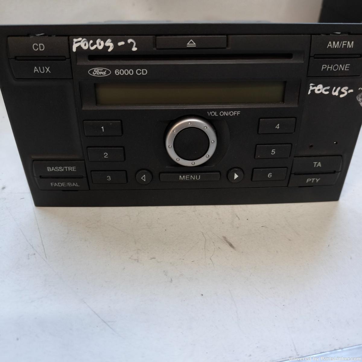 CD player auto FORD FOCUS II Saloon (DA_, FCH, DH) [ 2005 - > ] OEM 10r021645