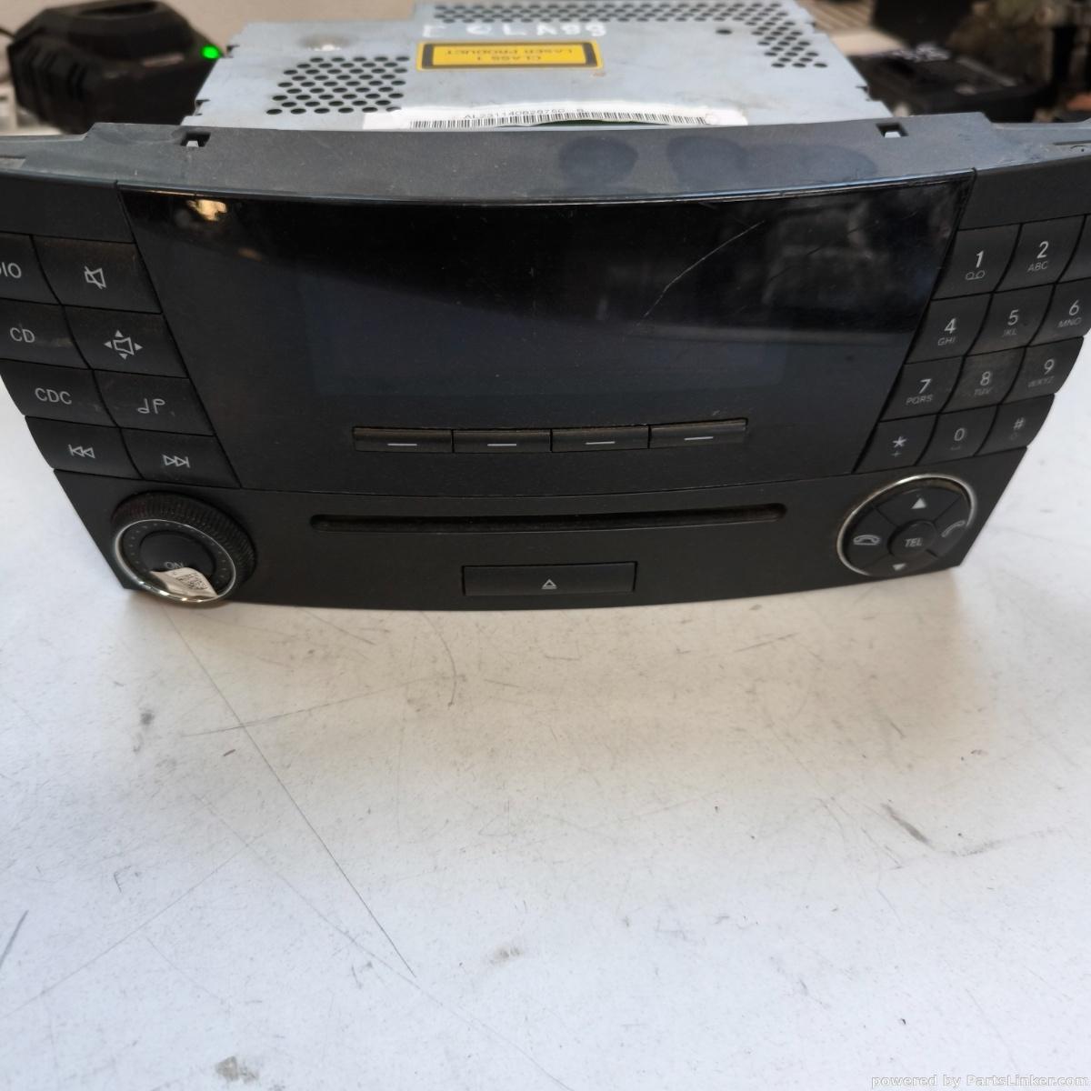 CD player auto MERCEDES-BENZ S-CLASS V (W220) [ 1998 - 2005 ] OEM A2118701289