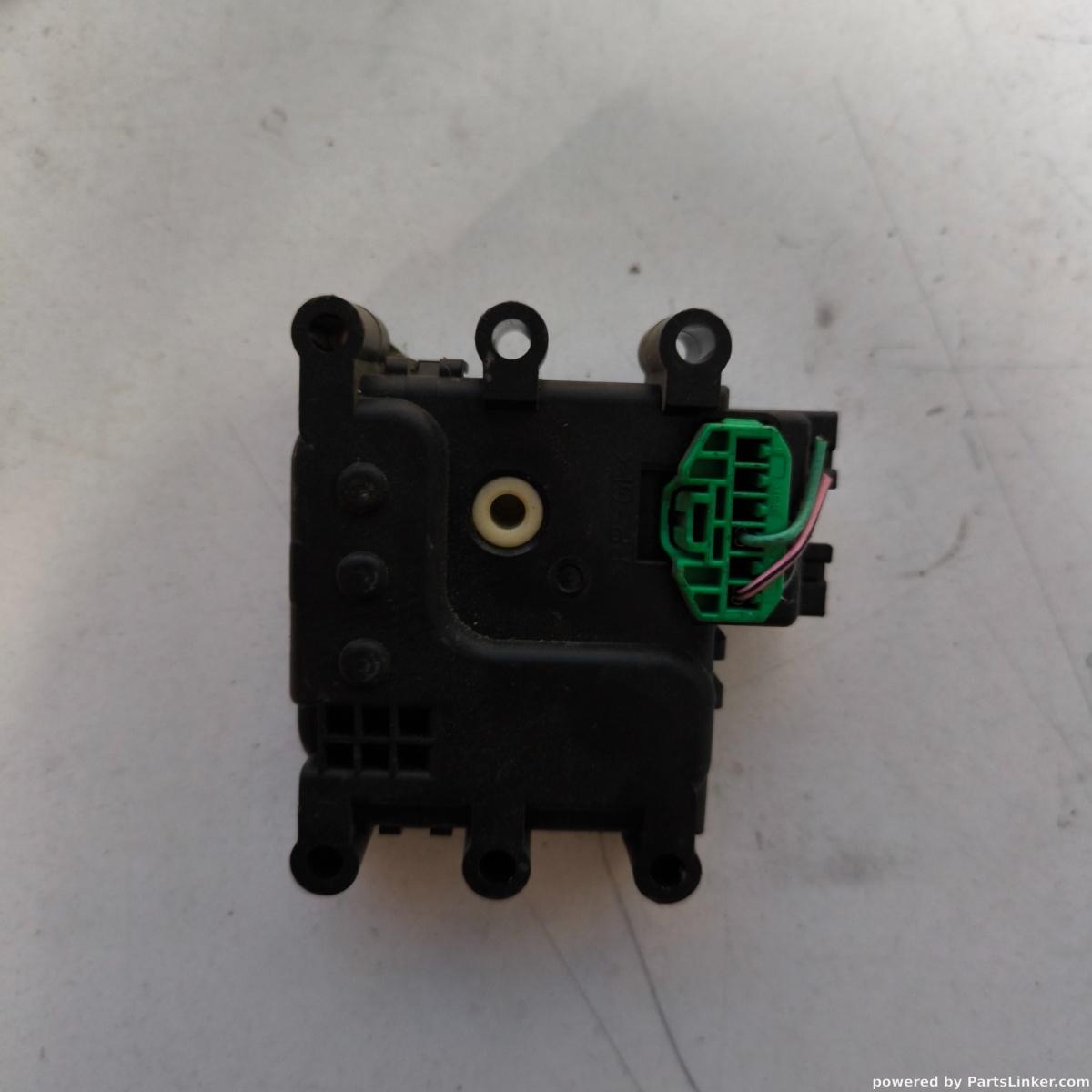 Motoras clima bord MAZDA 6 Hatchback GG 2002 - 2008 83848484 – foto 2