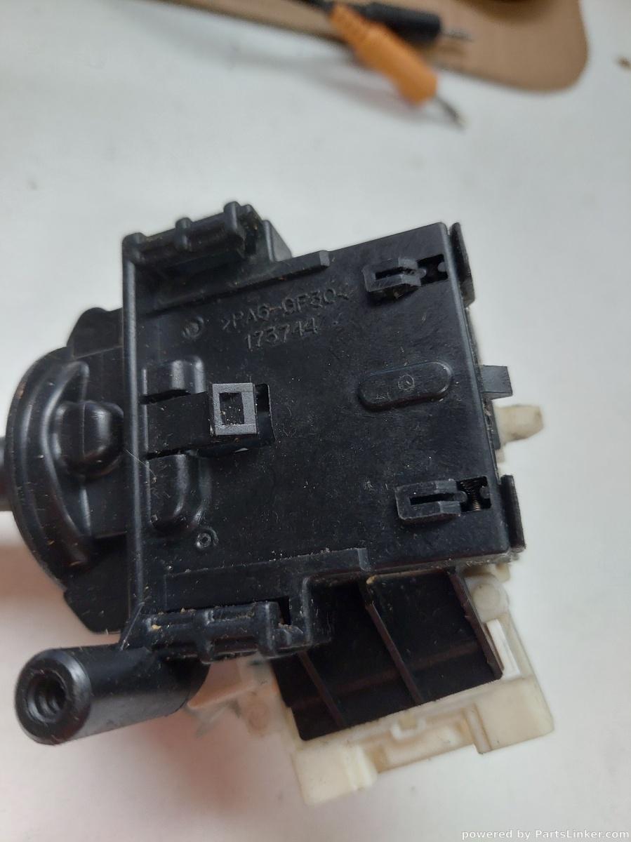 Maneta semnalizare SUZUKI GRAND VITARA II (JT, TE, TD) [ 2005 - > ] OEM 173744 – foto 2
