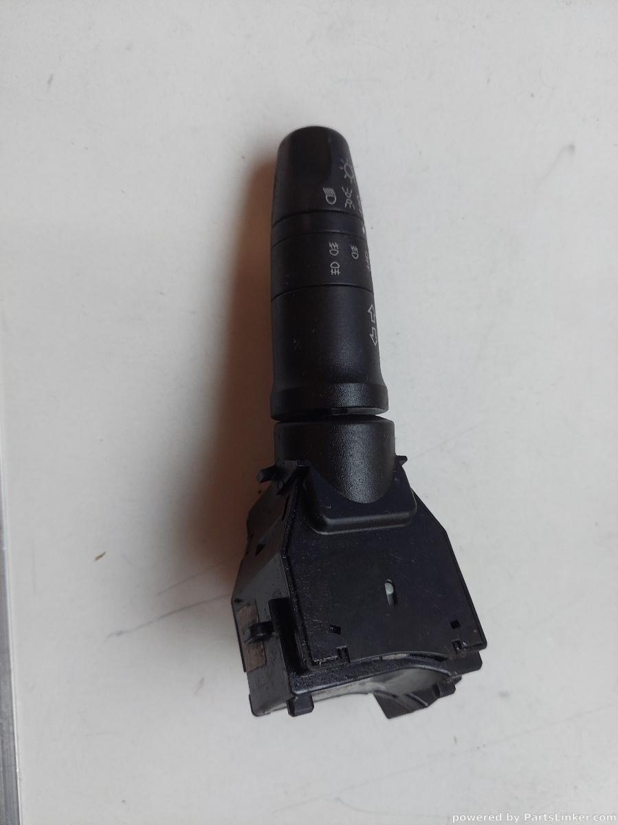 Maneta stergatoare NISSAN X-TRAIL (T30) [ 2001 - 2013 ] OEM 255408h700