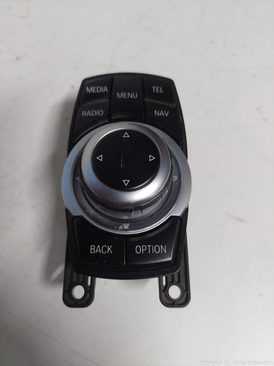 Butoane Media BMW X3 II (F25) [ 2010 - 2017 ] OEM 19226310b