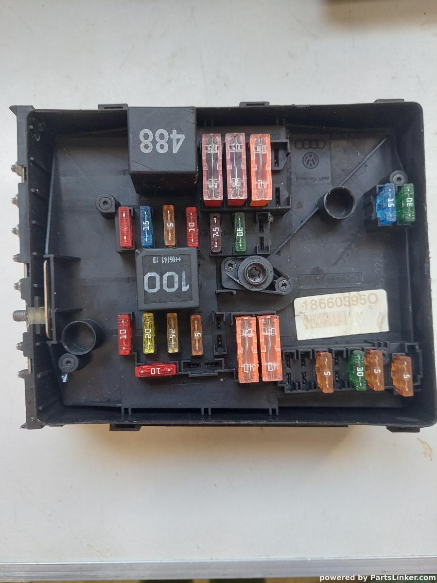 Panou sigurante VOLKSWAGEN GOLF V Variant (1K5) [ 2007 - 2009 ] OEM 1k0937125