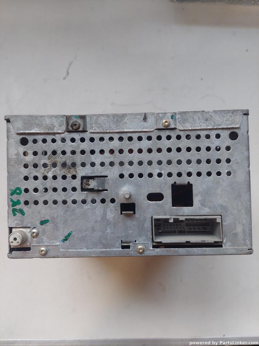 CD player auto FORD FIESTA Box (J5_, J3_) [ 1996 - 2003 ] OEM 10r020451 – foto 3