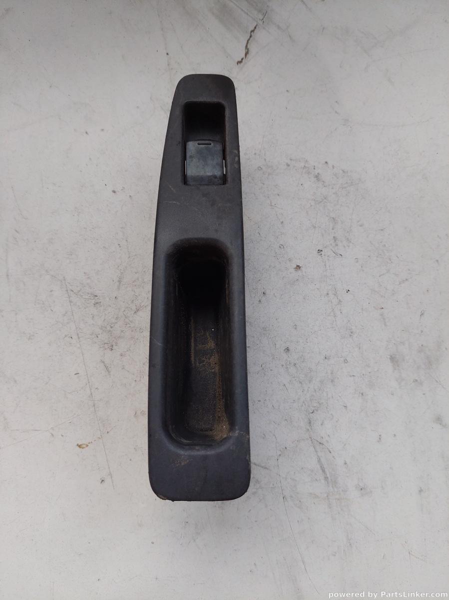 Butoane geamuri electrice dreapta spate NISSAN QASHQAI / QASHQAI +2 I (J10, JJ10) [ 2006 - 2014 ] OEM 82950jd000
