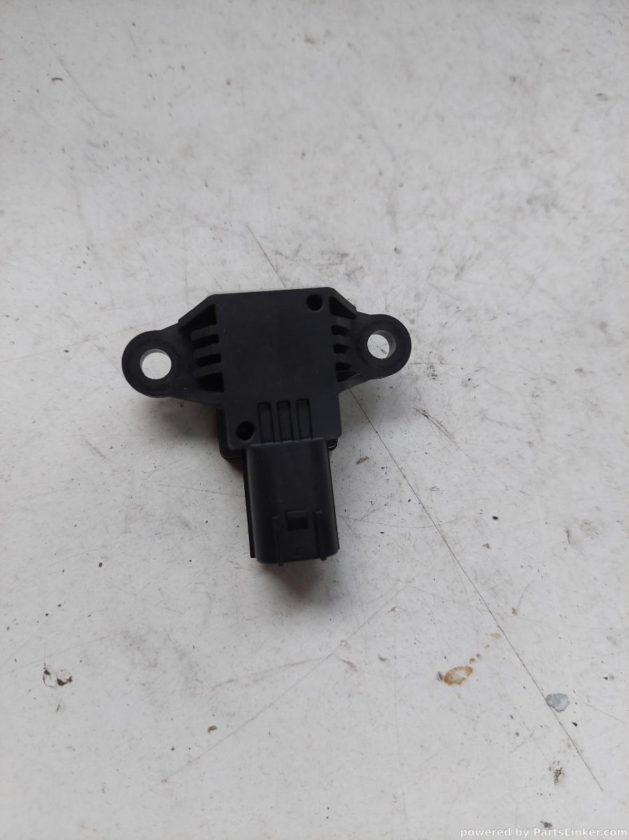 Senzor impact airbag FORD FIESTA Saloon [ 2010 - > ] OEM D01f46c3