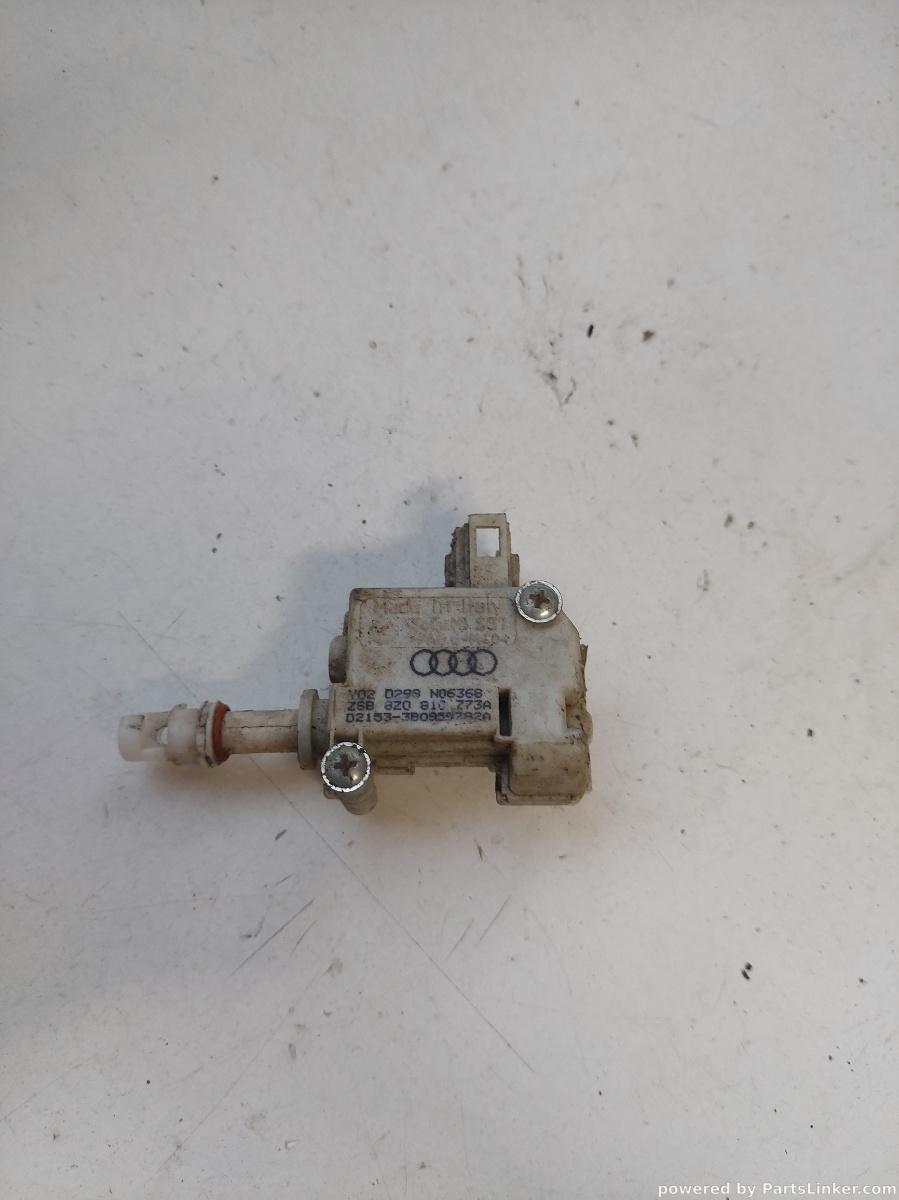 Modul control AUDI A2 (8Z0) [ 2000 - 2005 ] OEM 8z0810773a