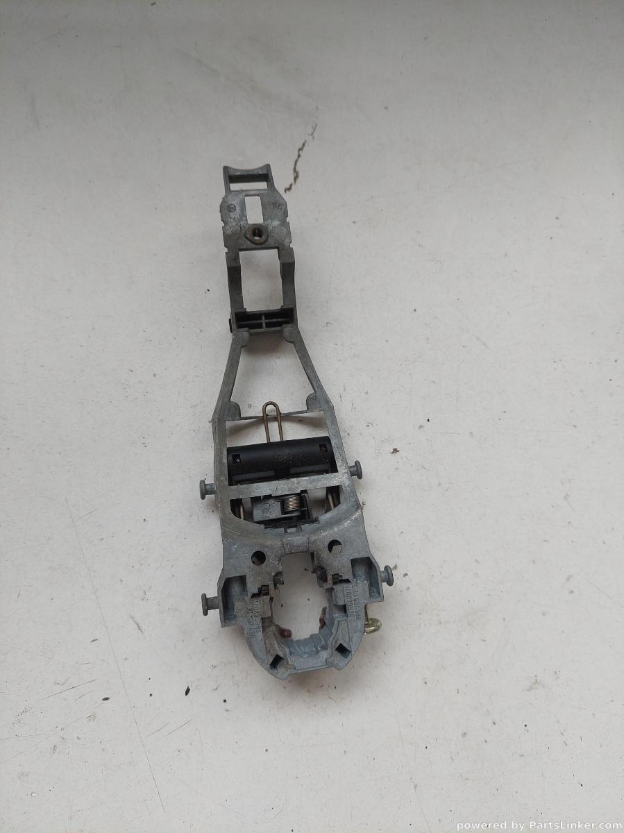 Maner usa interior  stanga fata VOLKSWAGEN GOLF V 1K1 2003 - 2009 5j0837886